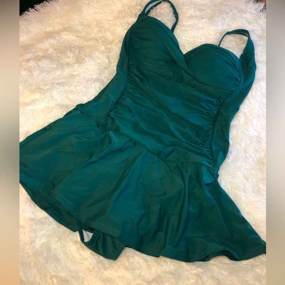 VENUS Dark Green One Piece Swimsuit - Picture 3 of 15